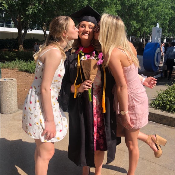 Meet your Posher, Trisha - Picture 1 of 2